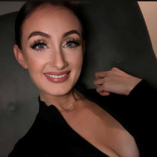 Load image into Gallery viewer, Bella | 3D Lashes